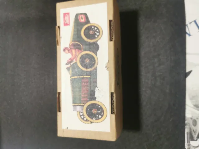 Coche de Lata Paya Réplica Nuevo con Caja