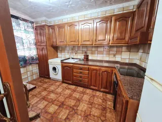 Habitación doble muy luminosa y con A/A