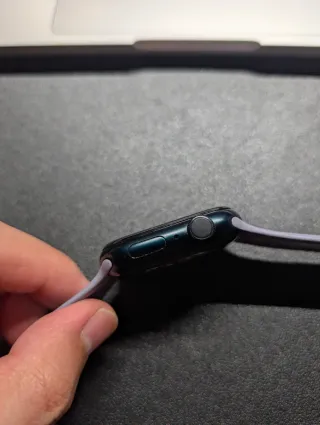 Apple Watch Series 7 45mm 84% batería