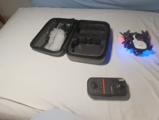 Dron S2S Blanco y Rojo