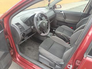 Volkswagen Polo 1.4 gasolina