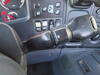 Scania P 400-CAMIONES GANCHOS PORTACONTENEDORES /