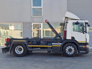 Scania P 400-CAMIONES GANCHOS PORTACONTENEDORES /