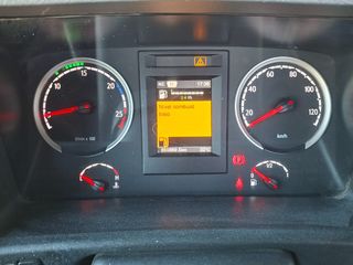 Scania P 400-CAMIONES GANCHOS PORTACONTENEDORES /