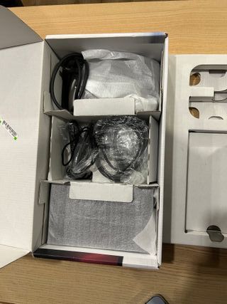 Nintendo Switch + 4 mandos + Funda