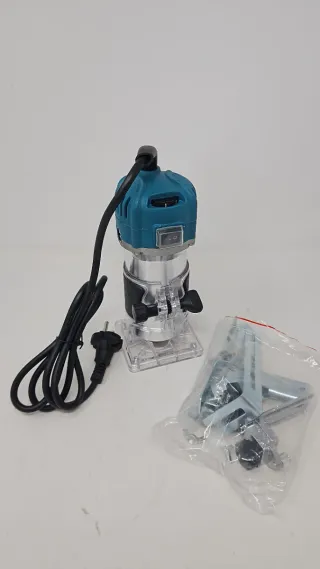 Fresadora multifunción con accesorios