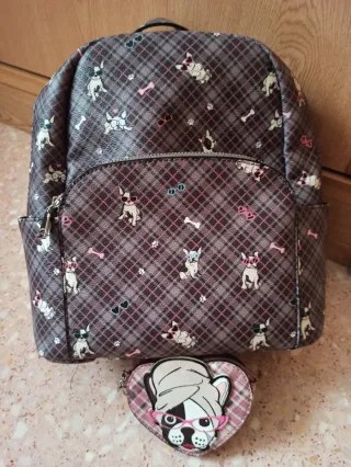 Mochila y monedero Parfois