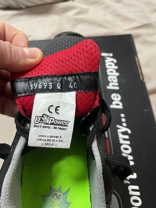 Zapatos de seguridad negros y rojos talla 40