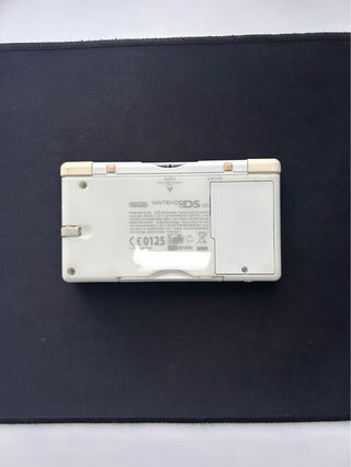 Nintendo DS Lite Blanca, tarjeta multijuegos