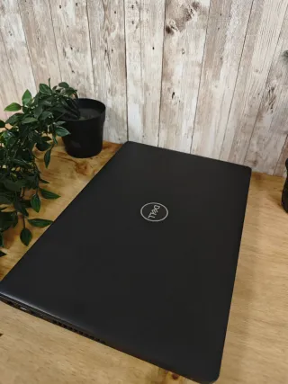 Laptod Dell Latitude i5