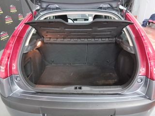 FLAMANTE E IMPECABLE Citroen C4 1.4I 2009