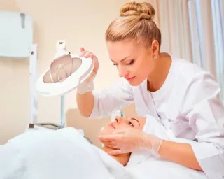 Se alquila gabinete esteticién autonoma