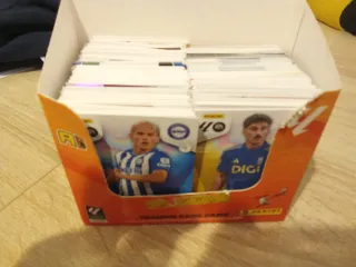 348 Cromos Adrenalyn XL 25-26