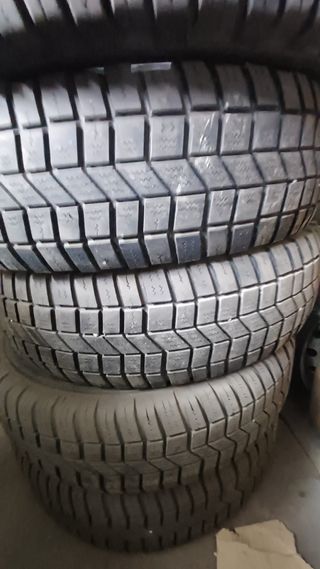 5 Neumáticos Michelin 215/80 R15 4X4