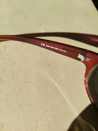 Occhiali da sole Polaroid Rossi Made in Italy