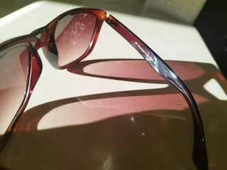 Occhiali da sole Polaroid Rossi Made in Italy