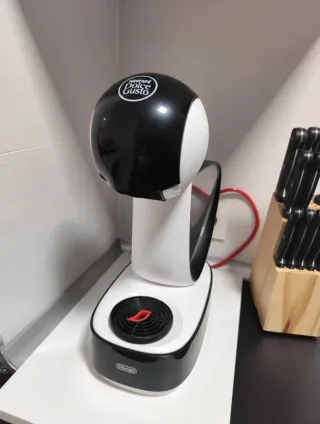 Cafetera Nescafé Dolce Gusto.