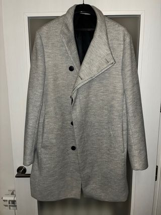 Abrigo Zara Gris