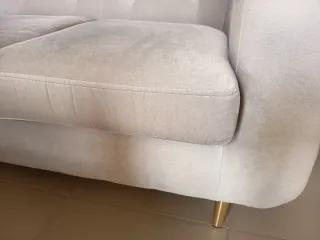 Sofá de 2 plazas beige