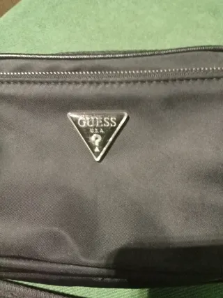 Bandolera Guess Negra ( auténtico)