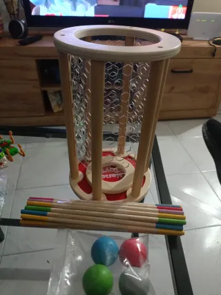 Juego Torre Madera Bolas y Palos