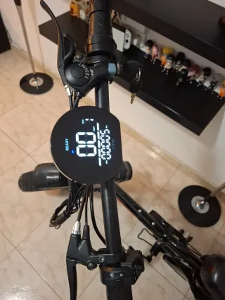 Bicicleta Eléctrica Plegable Negra