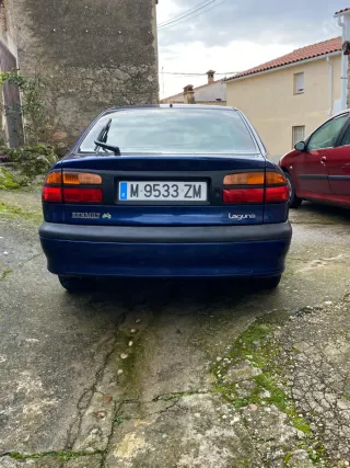 Renault Laguna 2000