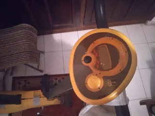 Bicicleta Estática Amarillo