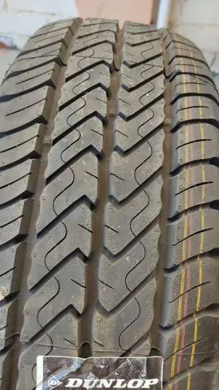 Neumático Dunlop 215/60R17C 109/107T
