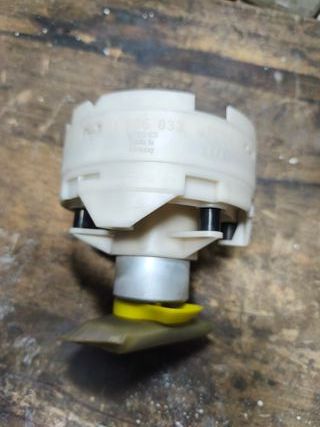 Bomba gasolina Audi A6 2.4