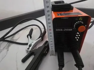 Soldador Inverter MMA-250 con sistema IGBT 250 Amp