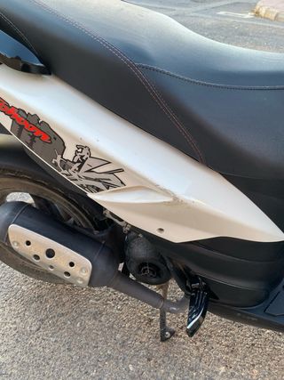 Piaggio Typhoon 49cc 2T Scooter