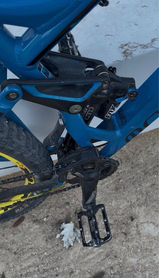 Bicicleta Enduro Mondraker Dune R