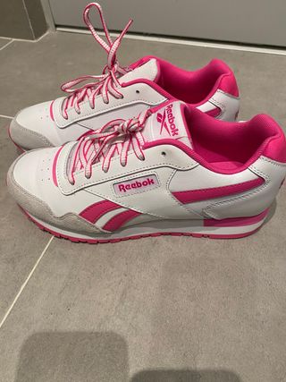 Zapatillas Reebok Talla 37 Blancas y Rosas Nuevas