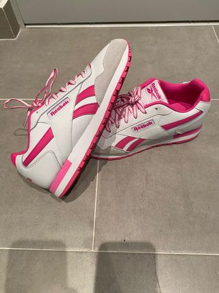 Zapatillas Reebok Talla 37 Blancas y Rosas Nuevas