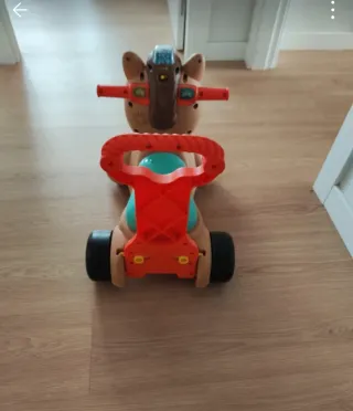 Correpasillos caballo Fisher Price