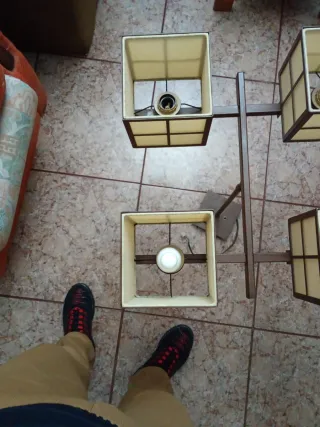 Lámpara de pie de 4 luces