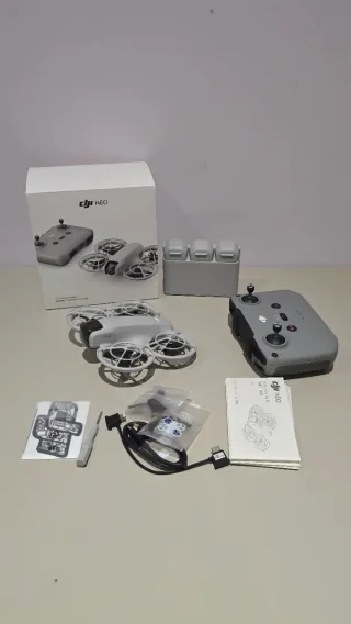 DJI NEO 1 FLY MORE COMBO Impecable!!