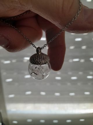 Collana con soffione in resina e acciaio