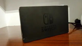 Nintendo Switch V2 ¡Impecable! Caja, funda oficial