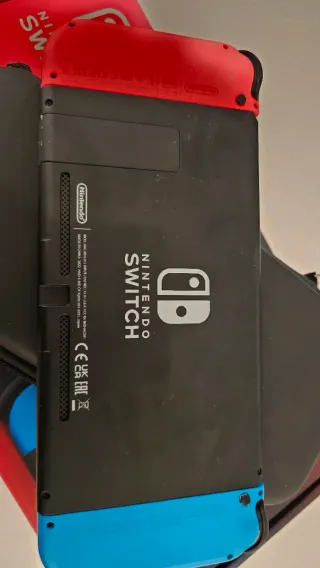 Nintendo Switch V2 ¡Impecable! Caja, funda oficial