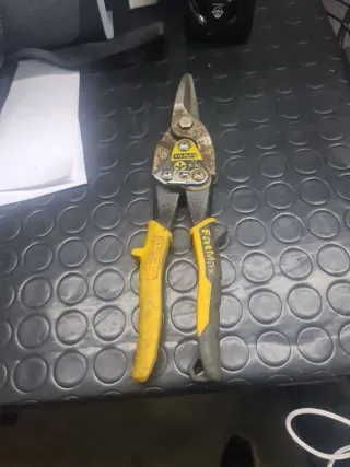 Tijeras Cortachapa Stanley FatMax