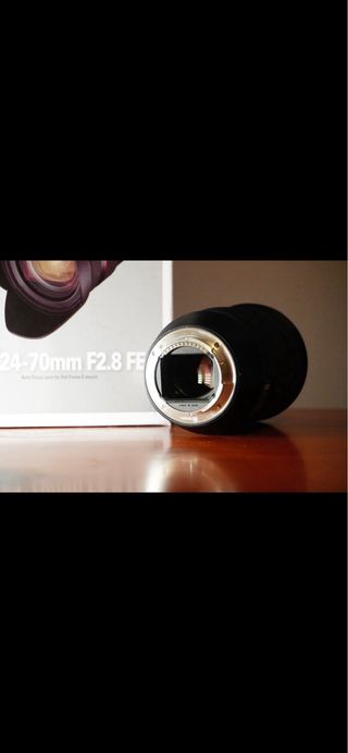 Samyang 24-70mm f/2.8 (Sony E – Full Frame)