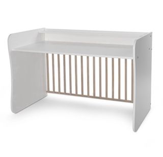 Cuna convertible en cama blanca