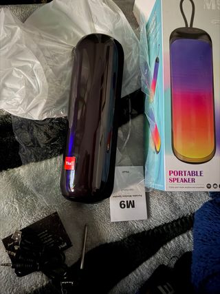 Altavoz Portátil Ykall M9 Luces LED