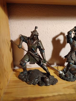 Colección 4 figuras Samurái Veronese