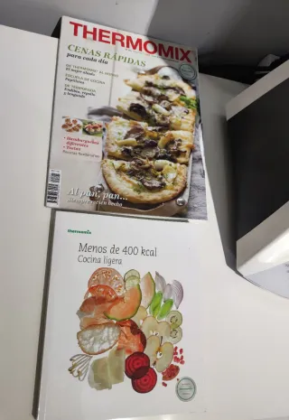 MUY BUEN ESTADO! Thermomix Tm31. Cuchillas nuevas.