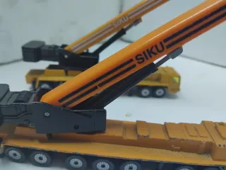 Grúas SIKU 1/84 H0 ,precio unidad.