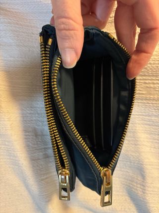 Cartera Bimba y Lola verde botella doble bolsillo