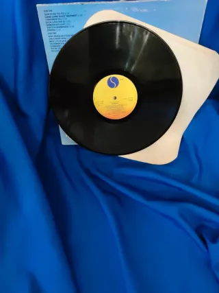 LP Ramones Leave Home